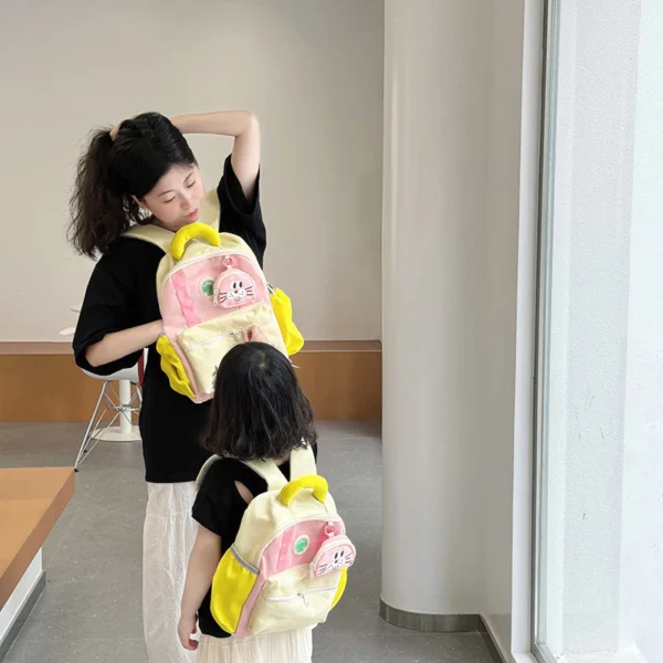 sg-11134201-823ot-mp5xdau4r8jm17.webp Cute Kids Kindergarten Backpack